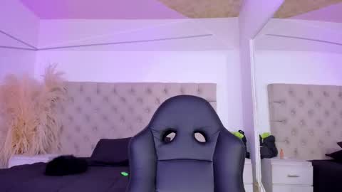 Snapshot of deboracopper chatting on 27, 2, 2026 DeboraCooper online show from 27, 2, 2026