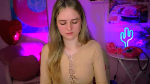 Debora online show from 11, 3, 2025