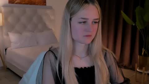 Debora online show from 15, 10, 2025