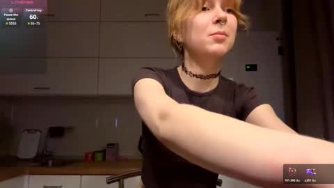 Hello My name is Sarah im new model here and little but shy. online show from 19, 2, 2026