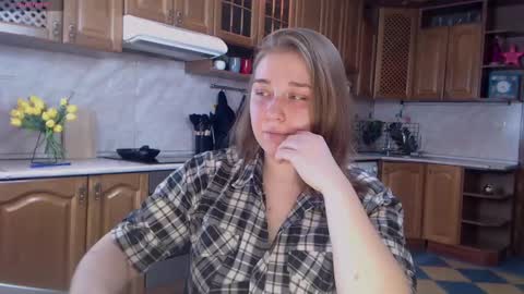 debramust online show from 26, 2, 2025