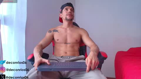 Santiago online show from 11, 10, 2025