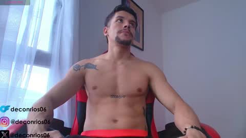 Santiago online show from 8, 11, 2025