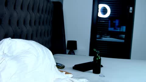   Tikhomirov old usersname    Instagram- tikhomirovandreea17 Twitter DeeaOfficial17  online show from 14, 12, 2024