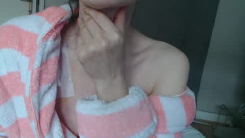 KamiDevi online show from 24, 10, 2025