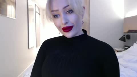 Snapshot of deewhitee chatting on 26, 1, 2025 Jenna online show from 26, 1, 2025