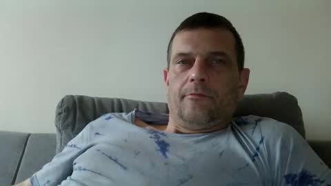 Snapshot of defloy chatting on 30, 11, 2025 Defloy online show from 30, 11, 2025