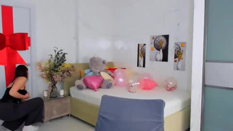 Snapshot of degreeofsincerity chatting on 13, 2, 2025 DegreeOfSincerity online show from 13, 2, 2025