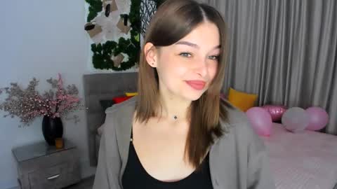 Snapshot of degreeofsincerity chatting on 5, 3, 2025 DegreeOfSincerity online show from 5, 3, 2025