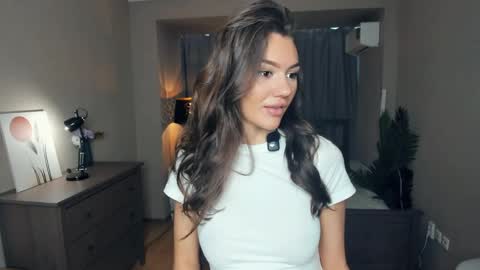 Laura online show from 5, 4, 2026