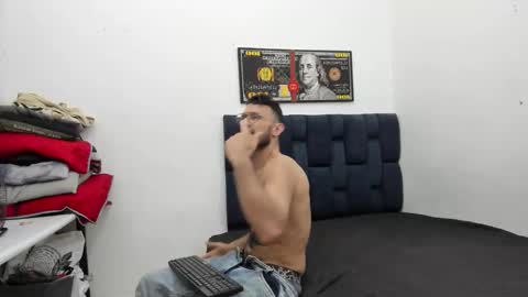 deilnal_zafiro online show from 28, 11, 2025