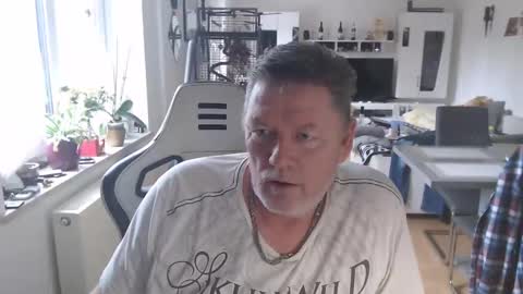 deinprinz2312 online show from 21, 2, 2025