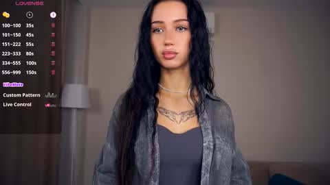 Hello everyone Im Tessa Make yourself comfortable. Were going to have fun together  online show from 10, 9, 2025