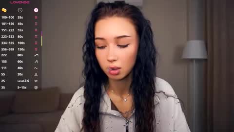 Hello everyone Im Tessa Make yourself comfortable. Were going to have fun together  online show from 18, 9, 2025