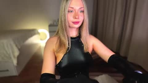 Snapshot of delanona chatting on 26, 6, 2026 Dia online show from 26, 6, 2026