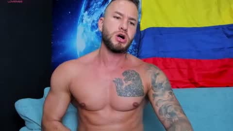 Snapshot of delessandro_world chatting on 2, 7, 2026 Delessandro online show from 2, 7, 2026