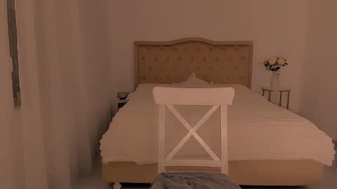 deliadelicious online show from 10, 1, 2025