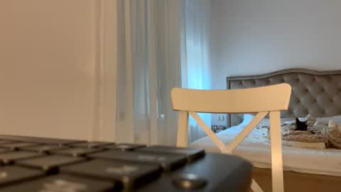 deliadelicious online show from 15, 9, 2025