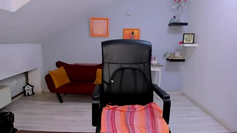 Snapshot of deliciouslolly chatting on 20, 4, 2026 DeliciousLolly online show from 20, 4, 2026