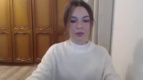 Aurora online show from 13, 11, 2025