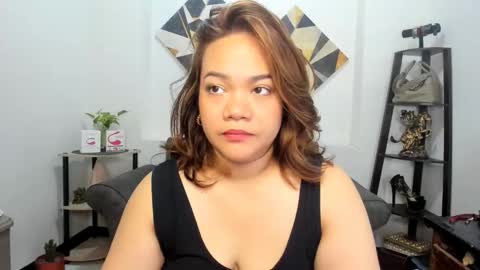 Snapshot of delightfulcurvy chatting on 1, 12, 2024 delightfulcurvy online show from 1, 12, 2024