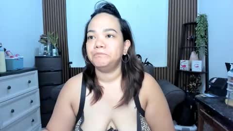 Snapshot of delightfulcurvy chatting on 12, 10, 2025 delightfulcurvy online show from 12, 10, 2025