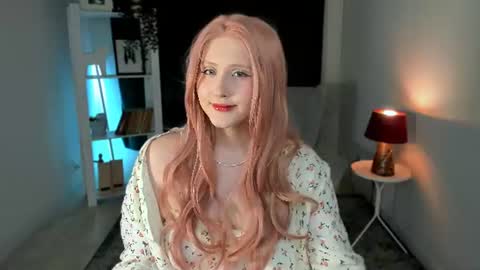 Delilah or Laila online show from 17, 7, 2026