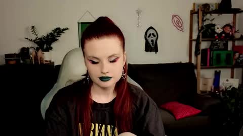 dellacrush_ online show from 21, 12, 2025