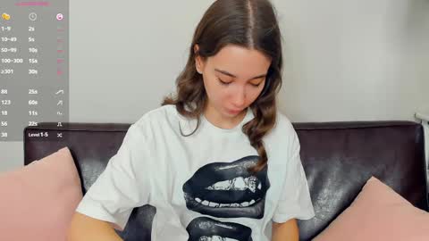 Eliza online show from 5, 5, 2026