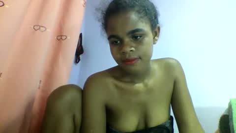 Snapshot of delphineee chatting on 28, 3, 2026 delphine online show from 28, 3, 2026