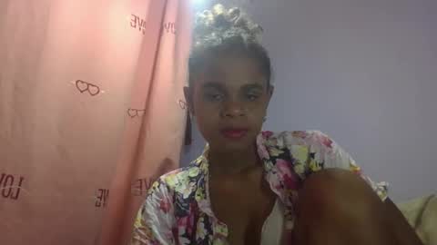 Snapshot of delphineee chatting on 16, 4, 2026 delphine online show from 16, 4, 2026
