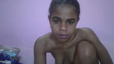Snapshot of delphineee chatting on 21, 4, 2026 delphine online show from 21, 4, 2026