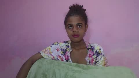 Snapshot of delphineee chatting on 4, 5, 2026 delphine online show from 4, 5, 2026