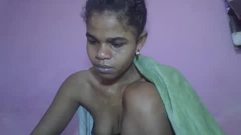 Snapshot of delphineee chatting on 17, 5, 2026 delphine online show from 17, 5, 2026