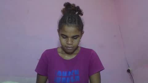 Snapshot of delphineee chatting on 25, 5, 2026 delphine online show from 25, 5, 2026