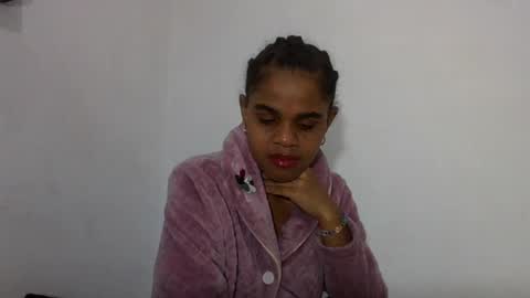 Snapshot of delphineee chatting on 17, 6, 2026 delphine online show from 17, 6, 2026