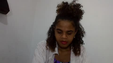 Snapshot of delphineee chatting on 18, 6, 2026 delphine online show from 18, 6, 2026