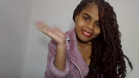 Snapshot of delphineee chatting on 25, 6, 2026 delphine online show from 25, 6, 2026