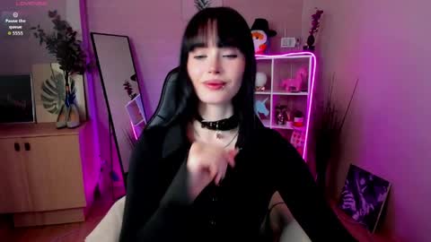 Demetra online show from 8, 4, 2026