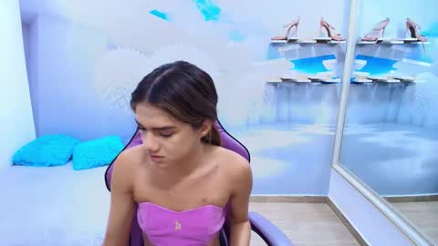 DEMI online show from 4, 3, 2026