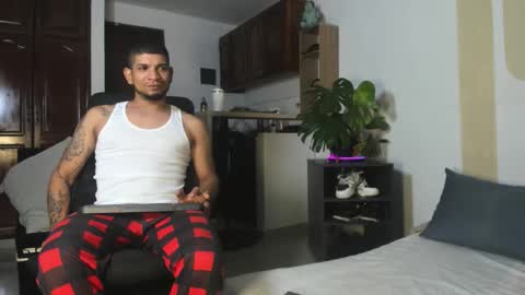 Snapshot of demian26big chatting on 22, 10, 2025 demian26big online show from 22, 10, 2025