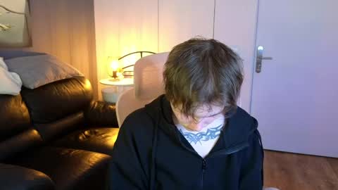 demianenglen online show from 1, 6, 2026