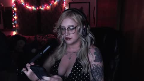 Demoness Mina online show from 7, 1, 2026