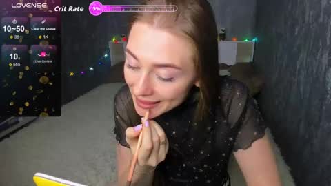 Snapshot of demure_soul chatting on 18, 10, 2025 Sophie online show from 18, 10, 2025