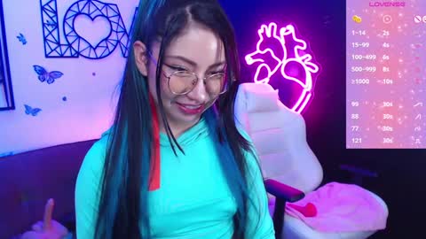 Snapshot of demyanderson_ chatting on 18, 12, 2024 Demy online show from 18, 12, 2024