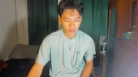 Snapshot of den_cummers chatting on 23, 6, 2026 den_cummers online show from 23, 6, 2026