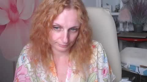 Snapshot of denhiey_here chatting on 28, 7, 2026 denhiey online show from 28, 7, 2026