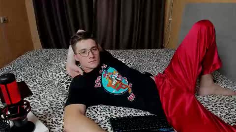 Snapshot of deni_boy99 chatting on 25, 9, 2025 Deni online show from 25, 9, 2025