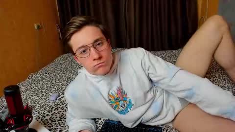 Snapshot of deni_boy99 chatting on 21, 3, 2026 Deni online show from 21, 3, 2026