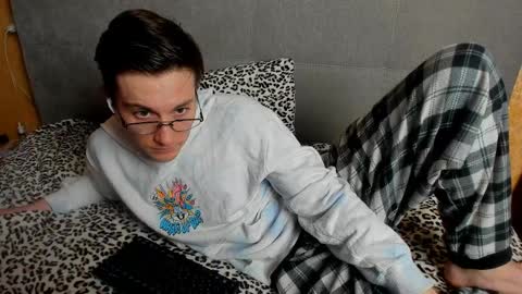 Snapshot of deni_boy99 chatting on 31, 3, 2026 Deni online show from 31, 3, 2026